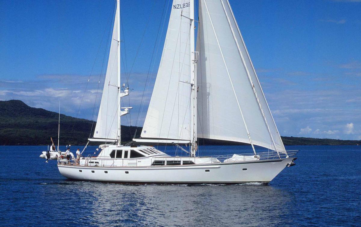 PACIFIC EAGLE ALLOY YACHTS  1990